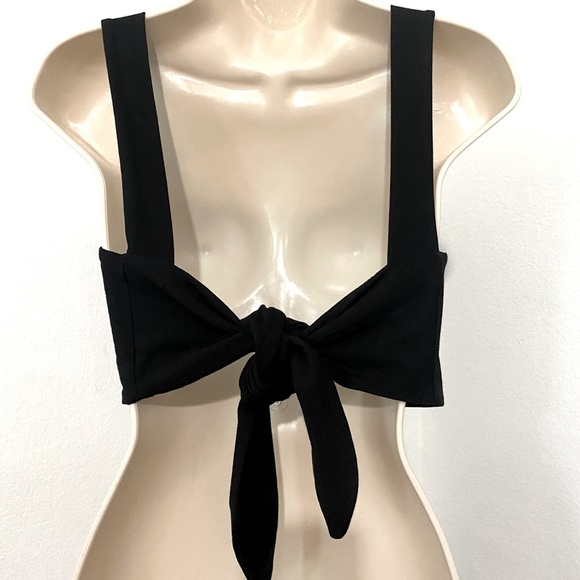 Reformation Jenine Tie Back Crop Top Black Like New Size XS - Picture 7 of 8